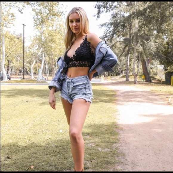 FLORAL LACE BRALETTE-BLACK - Picture 3 of 4